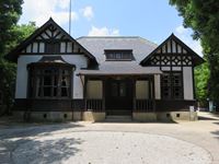 旧呉鎮守府庁舎